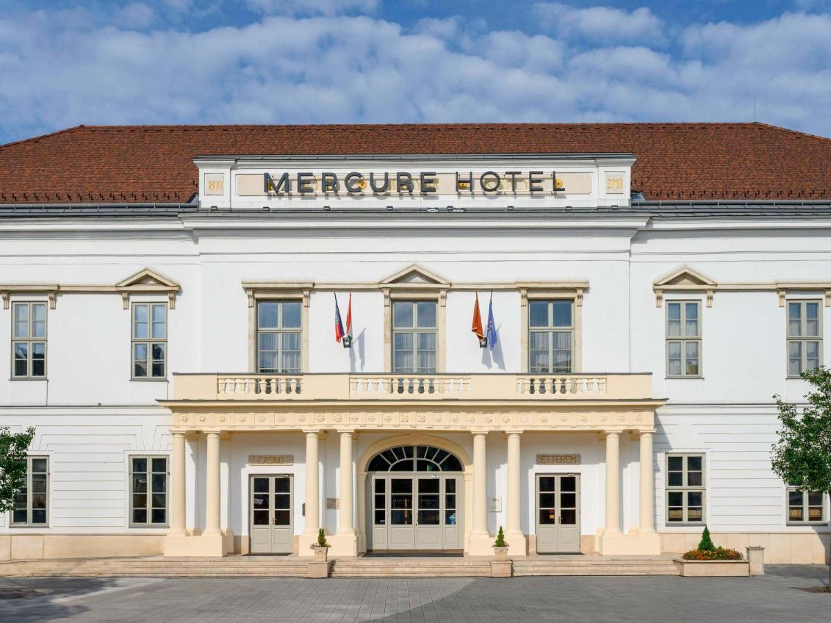 Mercure Szekesfehervar Magyar Kiraly Exterior photo